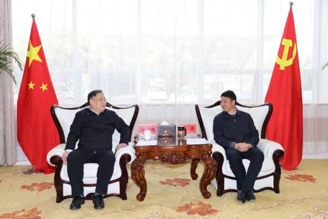 中智集團(tuán)黨委書記、董事長卜玉龍赴云南楚雄調(diào)研鄉(xiāng)村振興幫扶工作